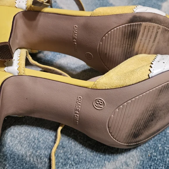 Chase & Chloe Yellow and White Women's T-Strap Heels - Picture 4 of 4